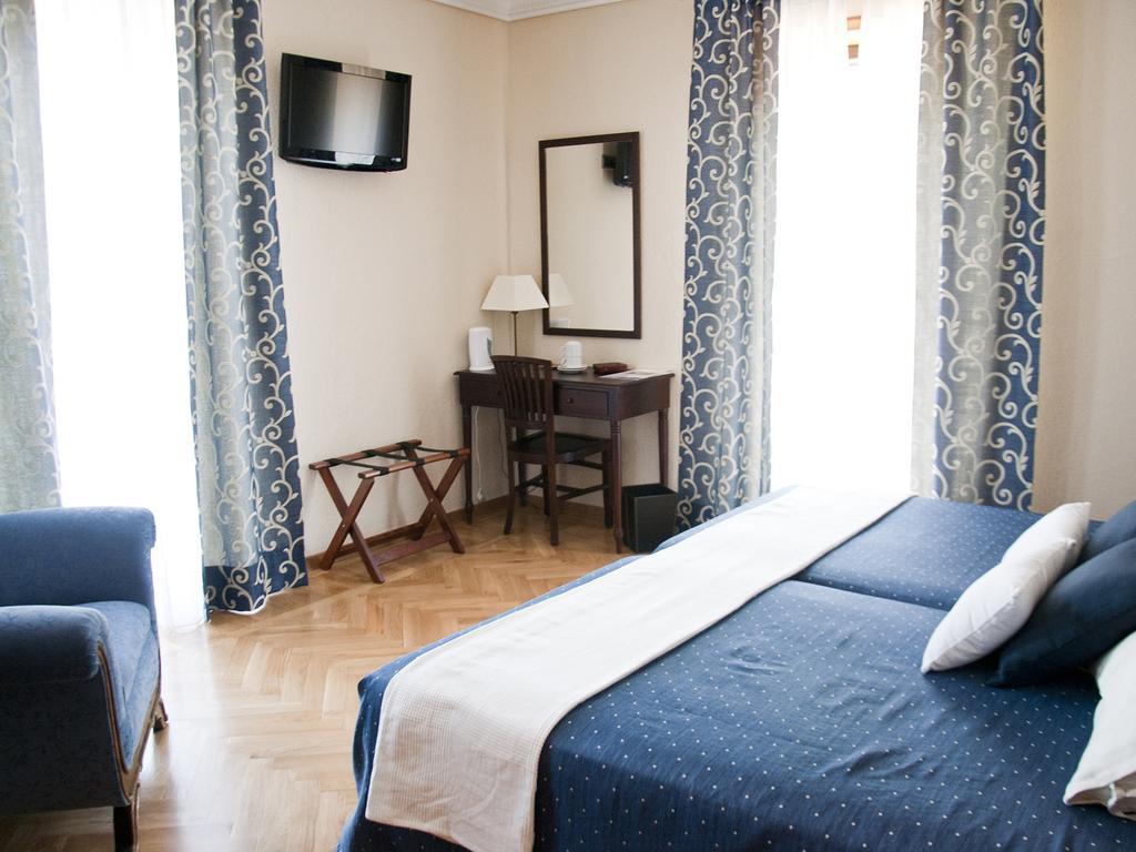 Hotel Rural Torreblanca Guadarrama Habitación foto
